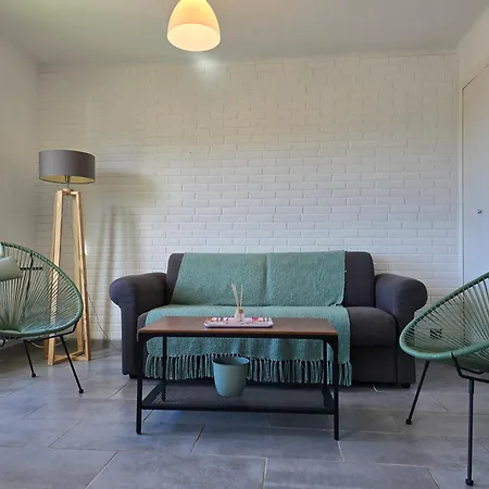 Apartment Goodlife - A 5 Min A Pieds De La Avec Balcon & Parking - By Auraconciergerie *