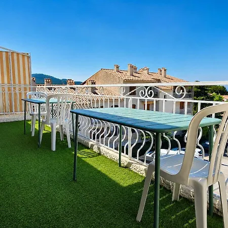 Appartamento Goodlife - à 5 Min à Pieds De La Avec Balcon&parking - By Auraconciergerie Saint-Cyr-sur-Mer