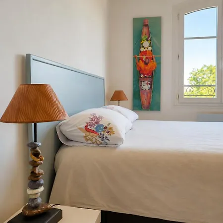 Goodlife - à 5 Min à Pieds De La Avec Balcon&parking - By Auraconciergerie *